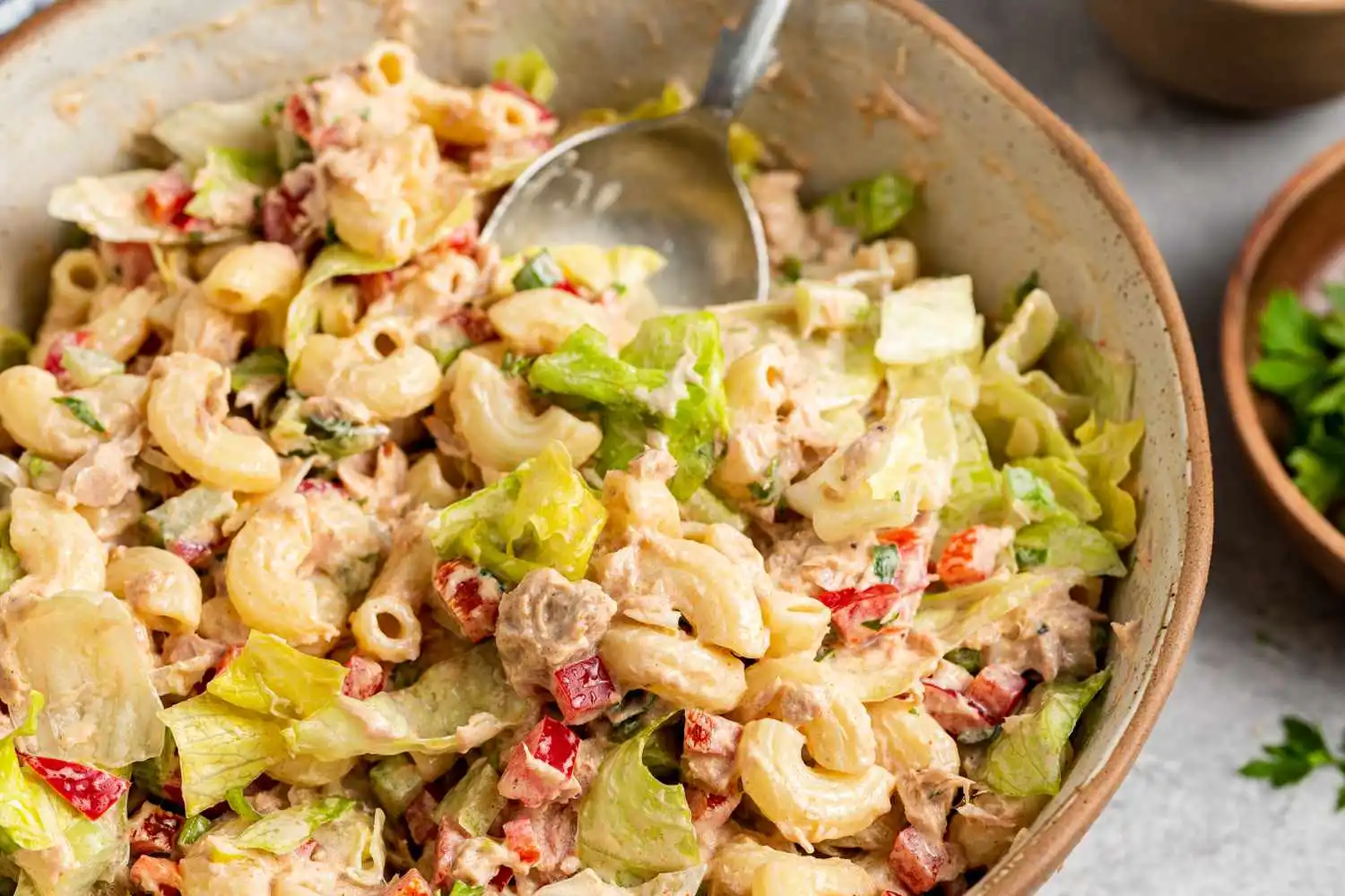 Old Fashioned Macaroni Salad With